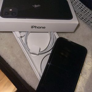 IPHONE 11 NEW 64GB T-Mobile
